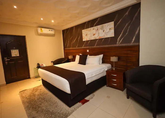 Airport West Hotel Accra